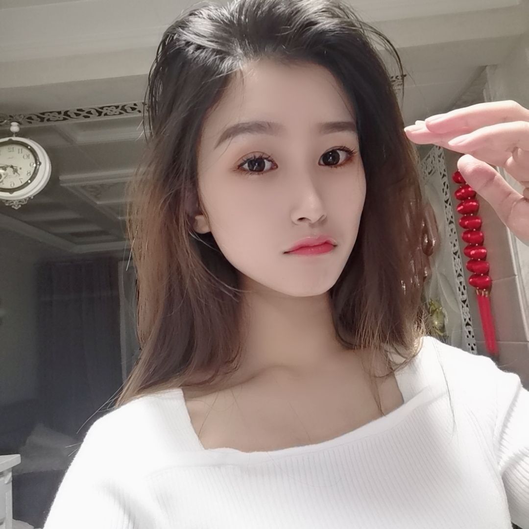 爱笑的YJ的图片