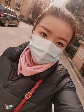 晓梅💋同学💋💅主播照片