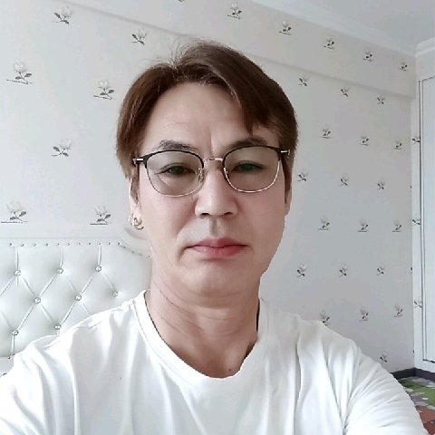 MobQ47114p的主播照片
