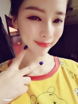 偌璃啊！主播照片