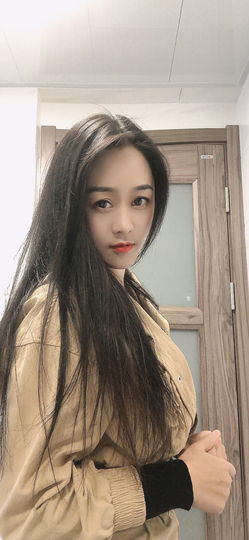 晓语Oo主播照片