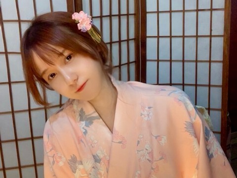 兔兔啊🐰海报