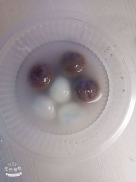 笑笑暂退主播照片