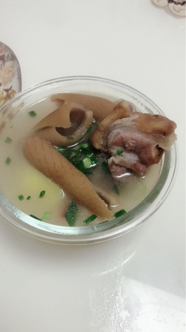 小艾回湖北不定时播主播照片