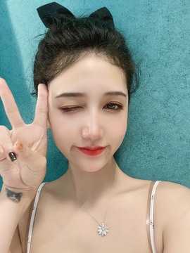 凡音🧡歌手加油主播照片