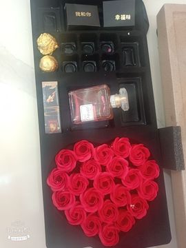 笑笑暂退主播照片