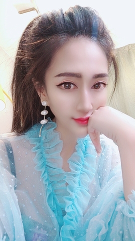 清新🍀靓丽主播照片