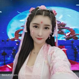 果果新号搜68073主播照片