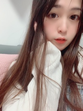 半岛铁盒🍓主播照片