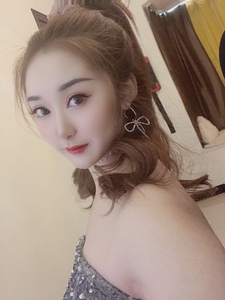 丫总❤言言的图片