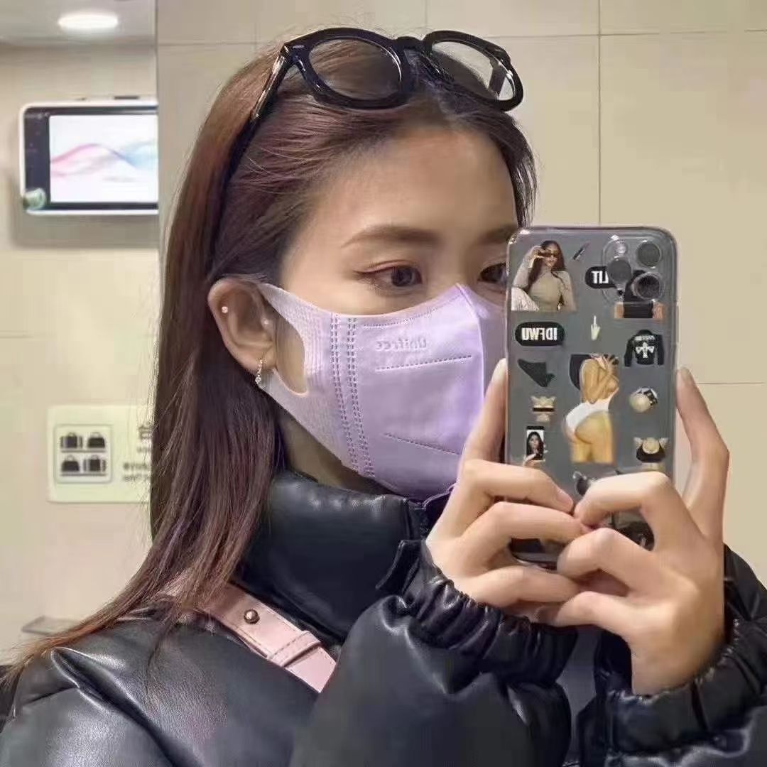 MobB87024a主播照片