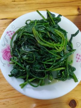 叶65658主播照片