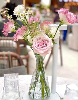 唯爱🌺小艾主播照片