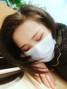 茶茶幸运星主播照片