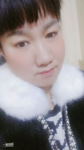 m青青子衿主播照片