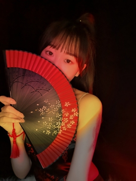 ღ瑋玮主播照片