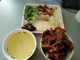 ╰╮玲珑╭╯主播照片