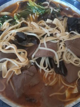 活宝黑妮主播照片