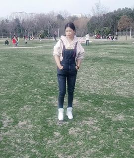 甘肃芳芳感恩遇见主播照片