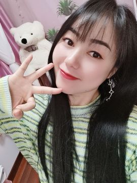 美妞ღ美美美！主播照片