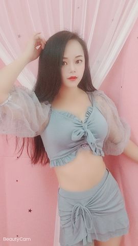 紫霞💜回四川去播主播照片