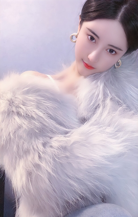 官方八卦君主播照片