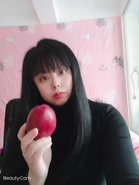 梦落梧桐主播照片