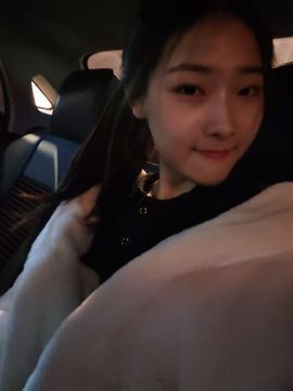 旺旺女孩☞主播照片