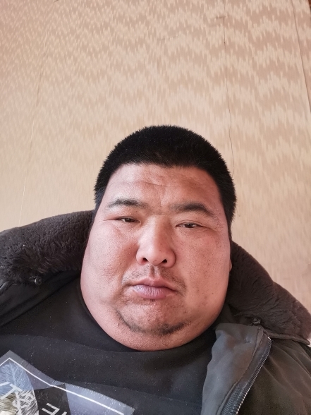 光阳钓具售后服务部的主播照片