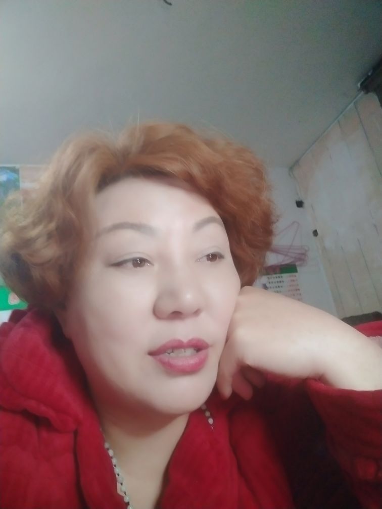 🎎岳来越好的主播照片