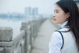 唯爱🌺小艾主播照片