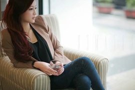 დ释怀დ主播照片