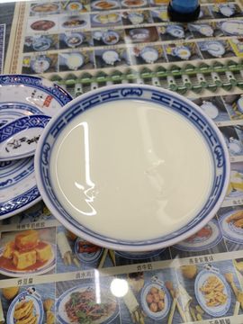 👑䒕暖宝好运旺旺旺主播照片
