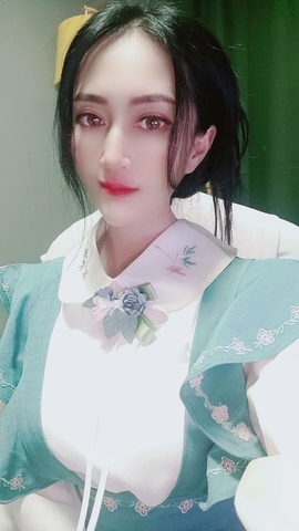 清新🍀靓丽主播照片