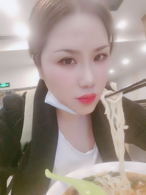 安琪同学的图片