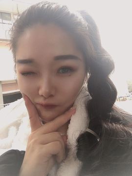👑䒕暖宝好运旺旺旺主播照片