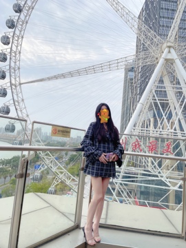思思👑主播照片