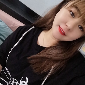 东北酱♥主播照片