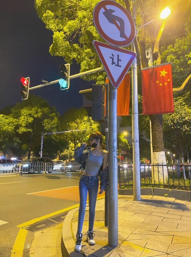 XM小冰冰乄休的图片