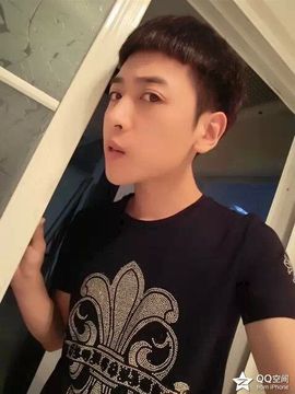 白班长主播照片