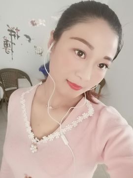 自信的小姐姐🤗🤗主播照片
