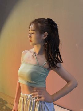 千秋雪yiliya主播照片