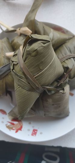 活宝黑妮主播照片