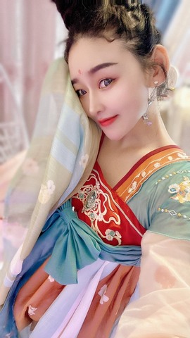 胖可退了主播照片