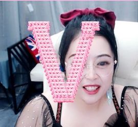 开心果冰儿主播照片