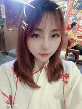坏坏小魔女主播照片