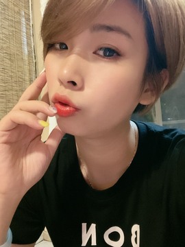 可可可可休息主播照片