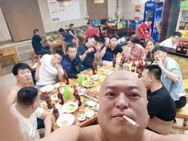 lone刚哥单身的图片
