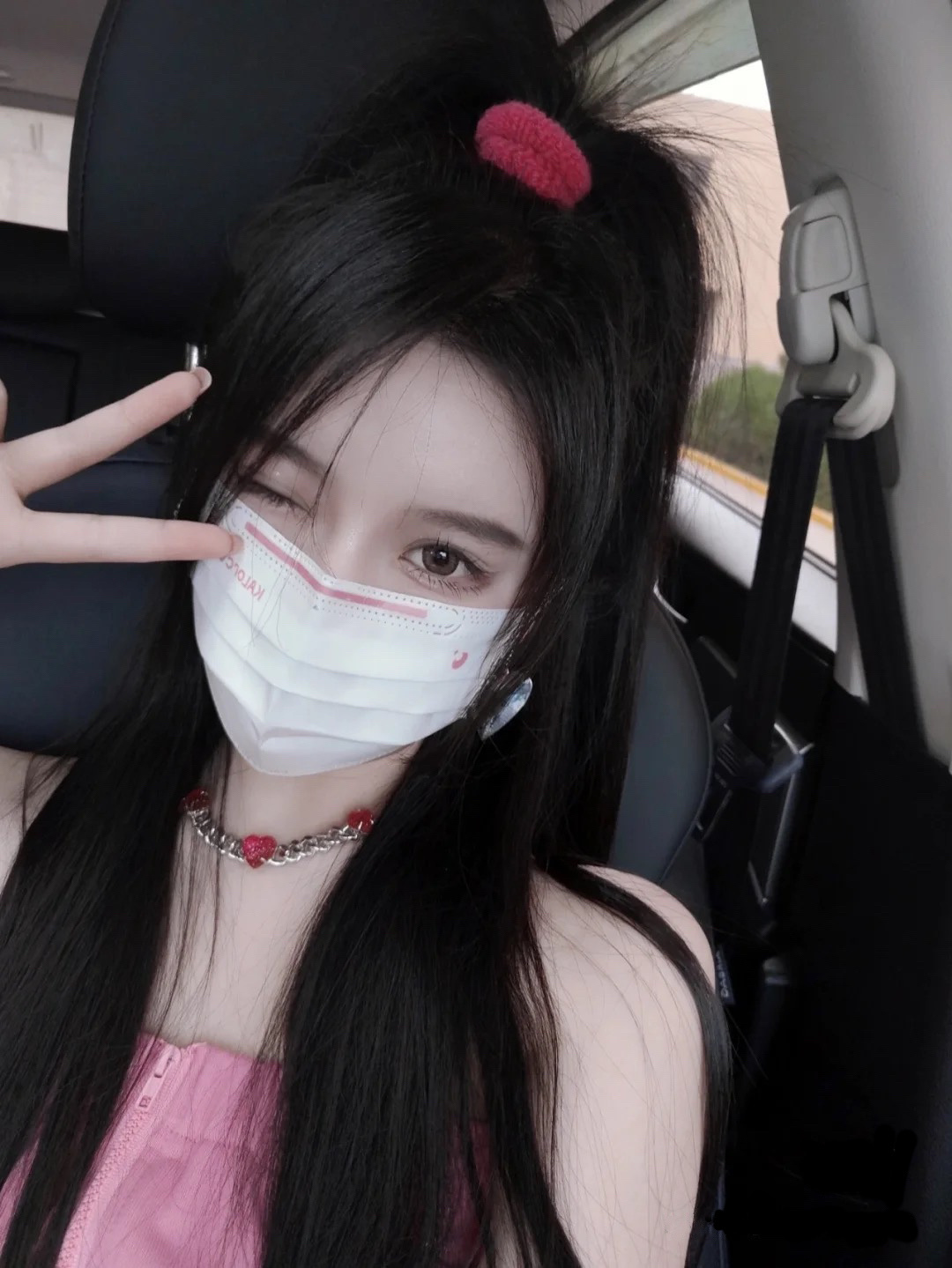 萧老板“”小跟班的主播照片