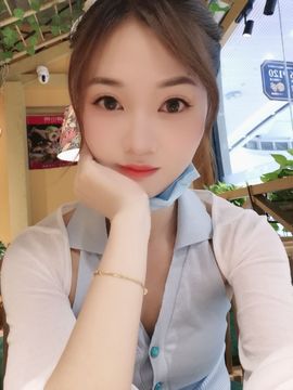 千秋雪yiliya主播照片